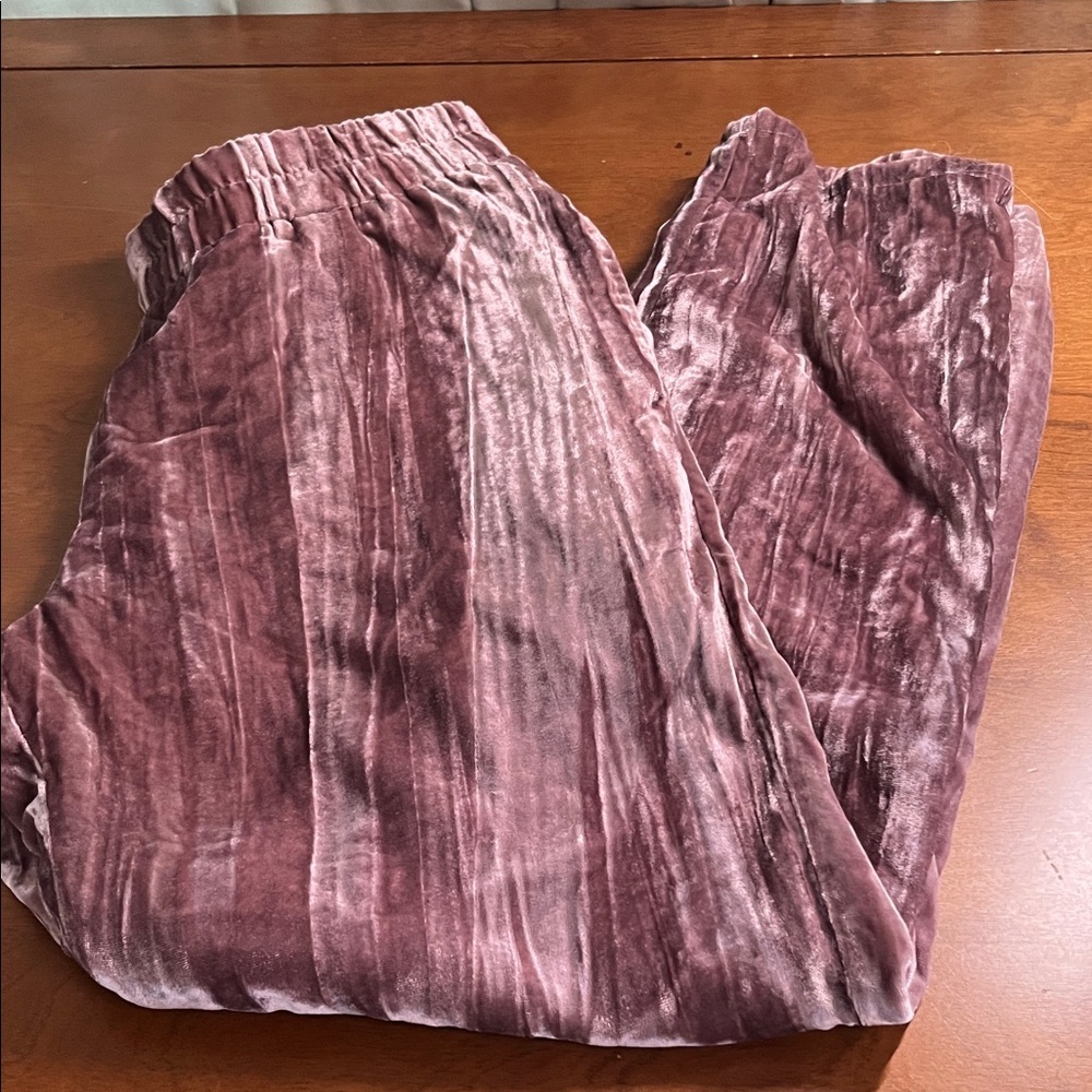 TinaJo Plush Crushed Velvet Mauve Pants